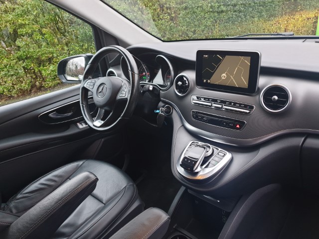 MERCEDES V220 - 7 ZITPL -