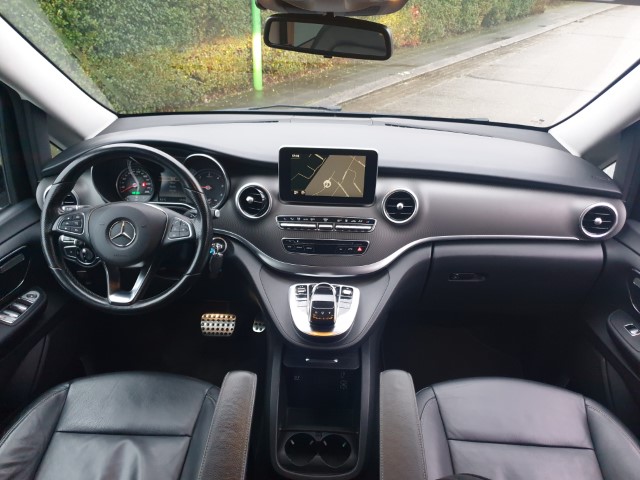 MERCEDES V220 - 7 ZITPL -