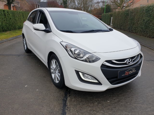 HYUNDAI I30 - GO!