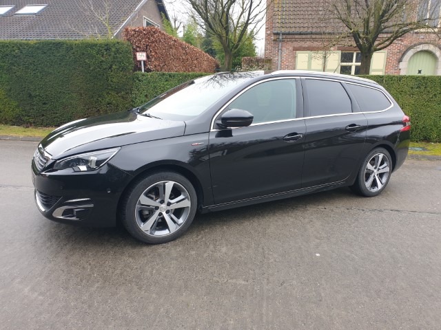 PEUGEOT 308 GT-LINE