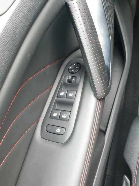 PEUGEOT 308 GT-LINE
