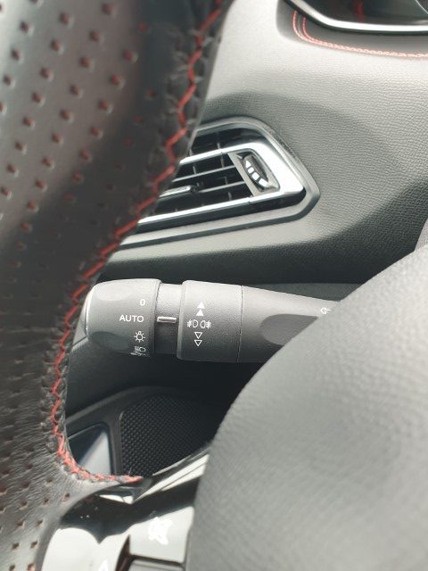 PEUGEOT 308 GT-LINE