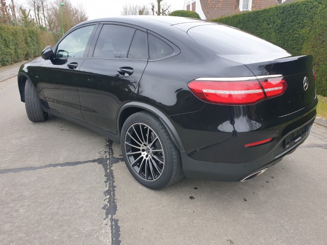 MERCEDES GLC 350 - COUPE - E-HYBRID - AMG PACK