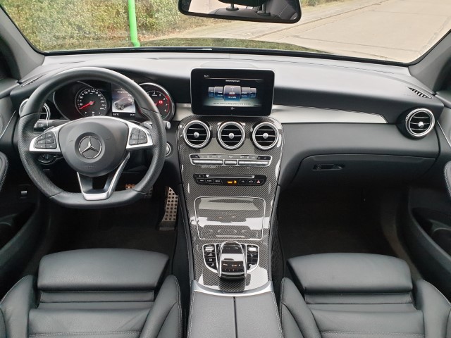 MERCEDES GLC 350 - COUPE - E-HYBRID - AMG PACK