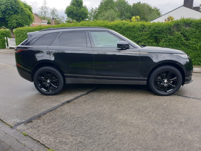 LAND ROVER - RANGE ROVER VELAR R-DYNAMIC
