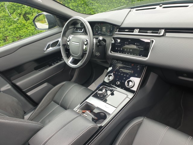 LAND ROVER - RANGE ROVER VELAR R-DYNAMIC