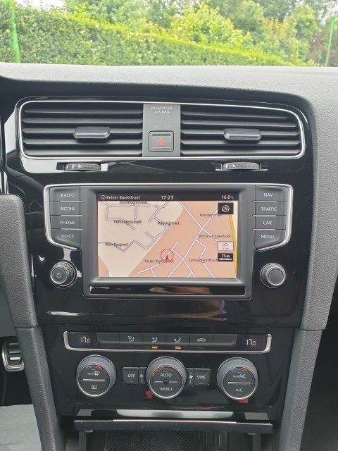 VOLKSWAGEN GOLF 1.2 ALLSTAR