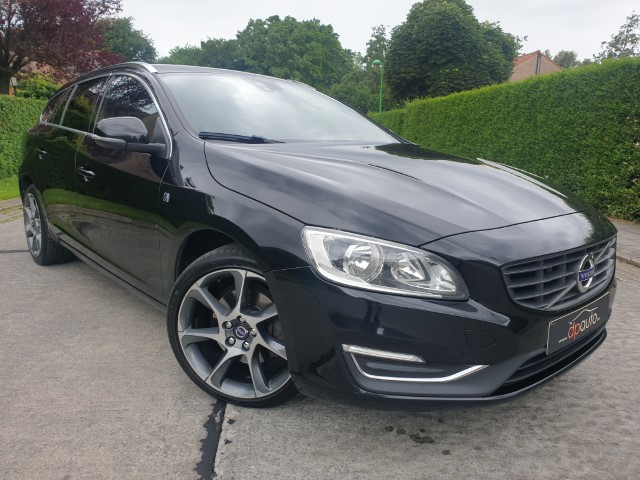 VOLVO V60 D3 2.0 OCEAN RACE