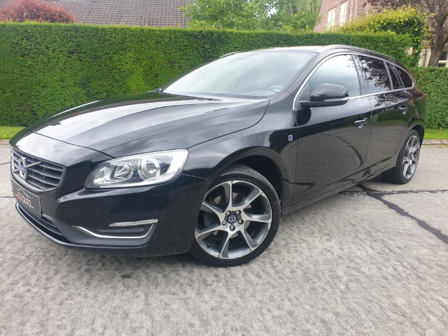 VOLVO V60 D3 2.0 OCEAN RACE