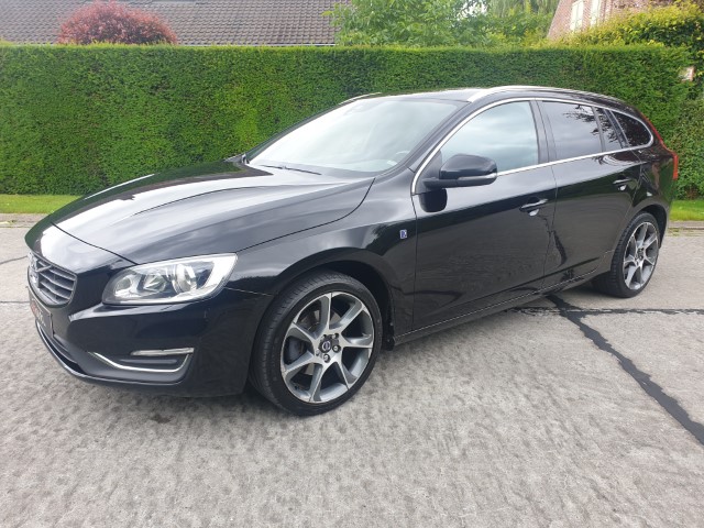 VOLVO V60 D3 2.0 OCEAN RACE