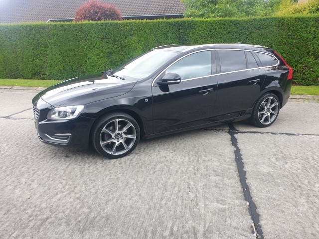 VOLVO V60 D3 2.0 OCEAN RACE