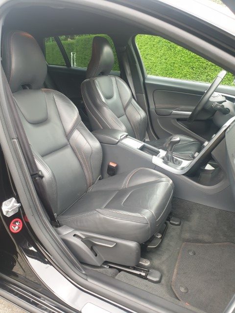 VOLVO V60 D3 2.0 OCEAN RACE