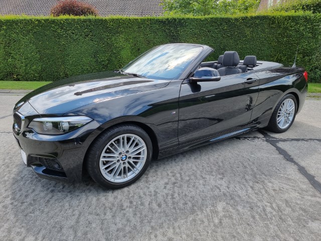 BMW 218d CABRIO M-PACK