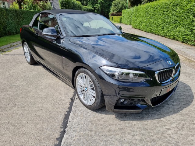 BMW 218d CABRIO M-PACK