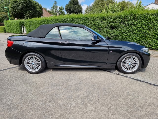 BMW 218d CABRIO M-PACK