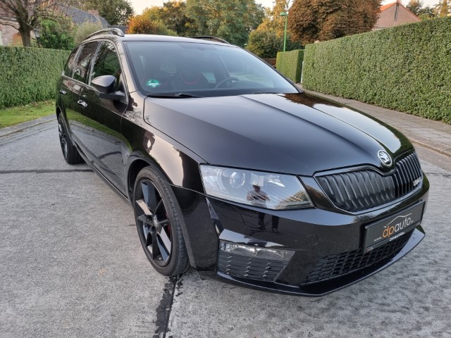 SKODA OCTAVIA RS DSG
