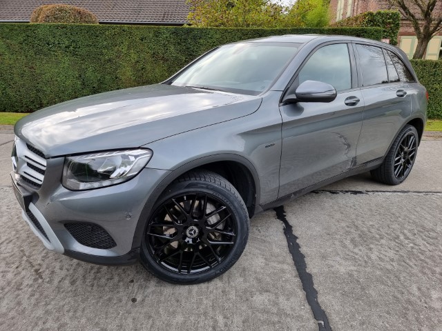 MERCEDES GLC 350 - E-HYBRID - 4 MATIC