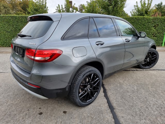 MERCEDES GLC 350 - E-HYBRID - 4 MATIC