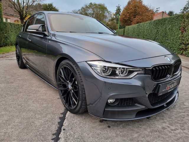 BMW 328I M-PACK