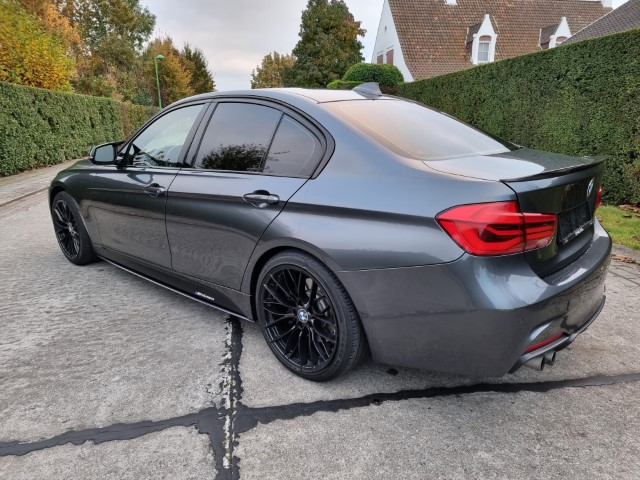BMW 328I M-PACK