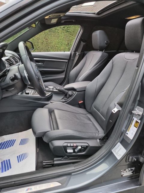BMW 328I M-PACK
