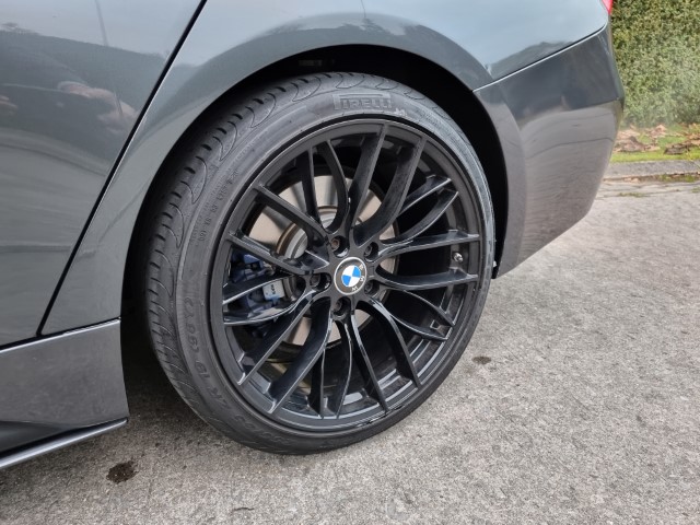BMW 328I M-PACK