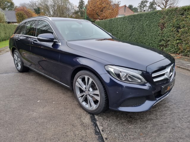 MERCEDES C220d