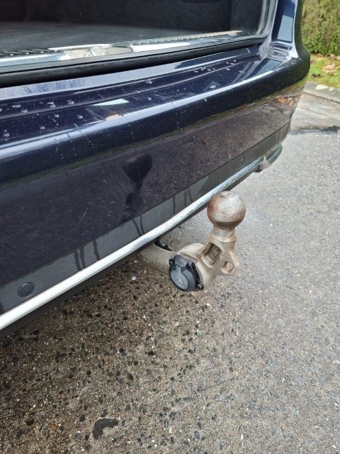 MERCEDES C220d