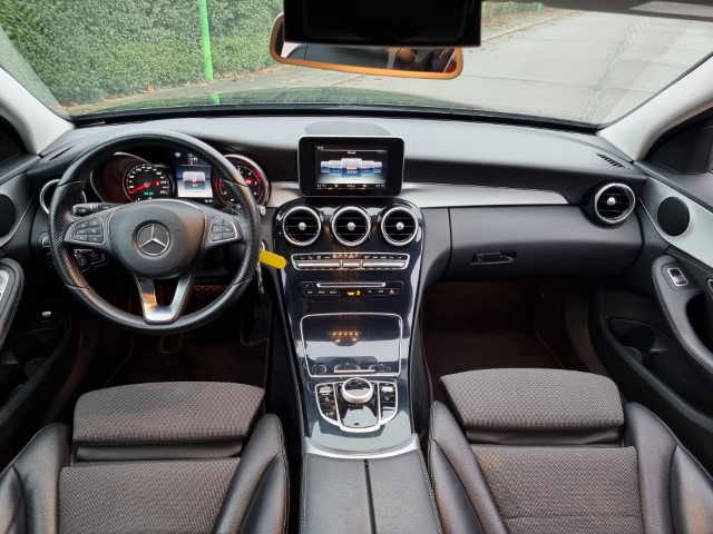 MERCEDES C220d