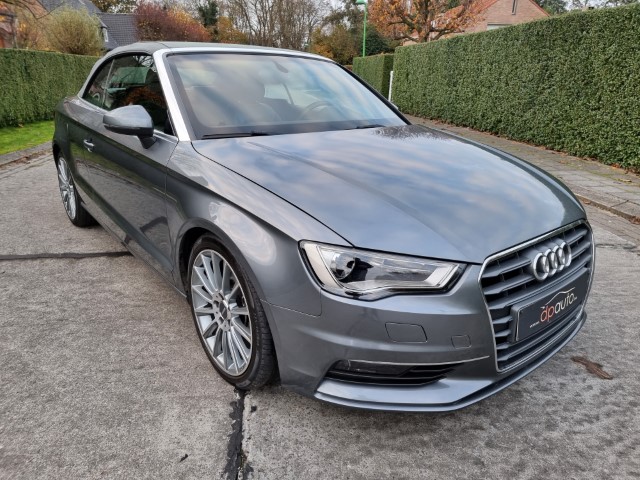 AUDI A3 CABRIO 2.0 TDI S-LINE