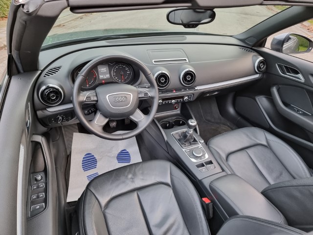 AUDI A3 CABRIO 2.0 TDI S-LINE