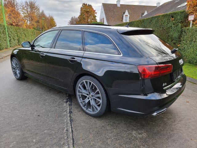 AUDI A6 2.0 TDi S-TRONIC