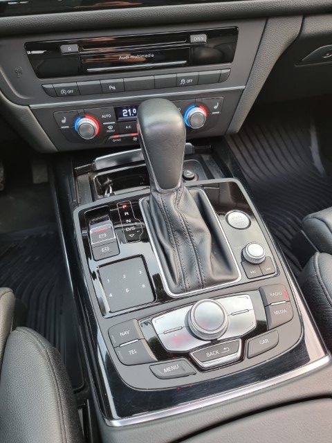 AUDI A6 2.0 TDi S-TRONIC