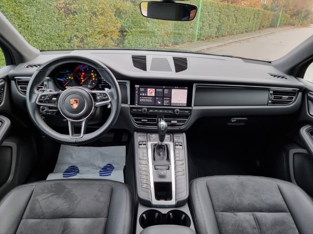 PORSCHE MACAN 2.0 TURBO PDK