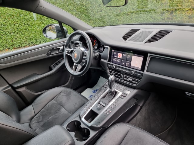 PORSCHE MACAN 2.0 TURBO PDK