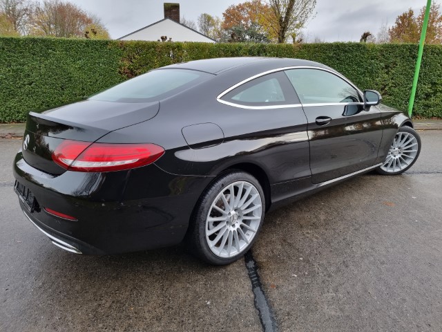 MERCEDES C220d 2.2 COUPE