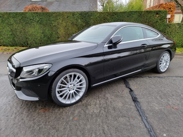 MERCEDES C220d 2.2 COUPE