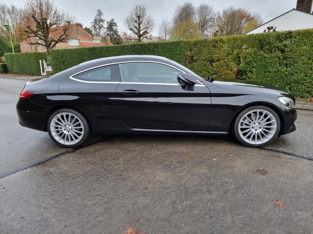 MERCEDES C220d 2.2 COUPE