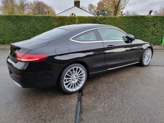 MERCEDES C220d 2.2 COUPE