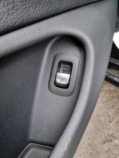 MERCEDES C220d 2.2 COUPE