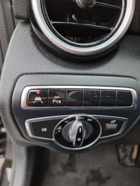 MERCEDES C220d 2.2 COUPE