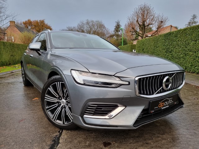 VOLVO V60 T8 AWD Inscription Geartronic