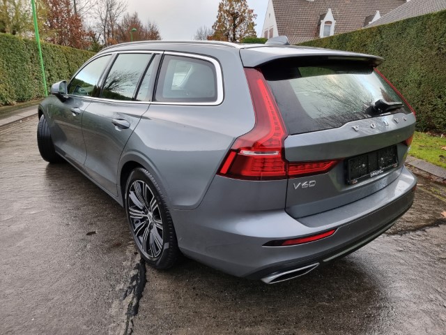 VOLVO V60 T8 AWD Inscription Geartronic