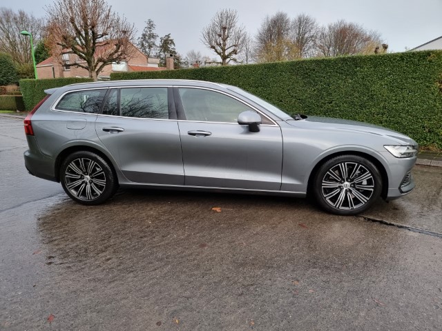 VOLVO V60 T8 AWD Inscription Geartronic