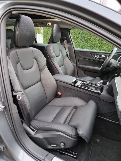 VOLVO V60 T8 AWD Inscription Geartronic