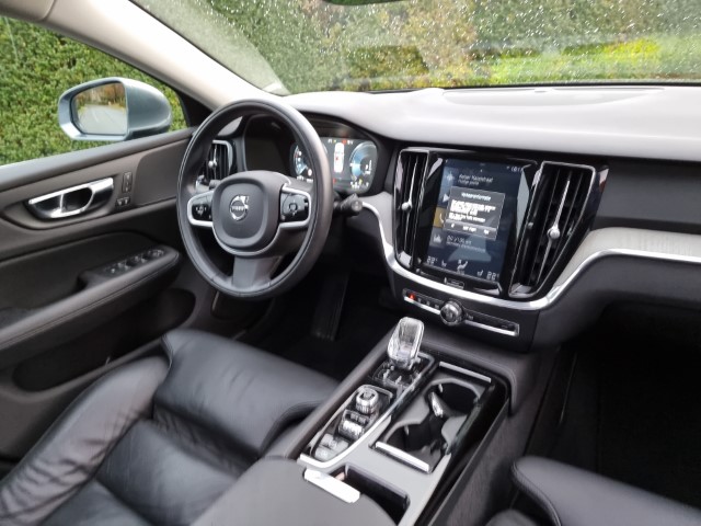 VOLVO V60 T8 AWD Inscription Geartronic