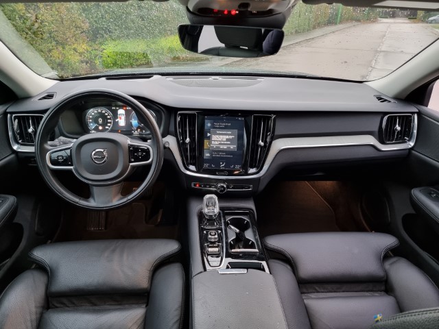 VOLVO V60 T8 AWD Inscription Geartronic