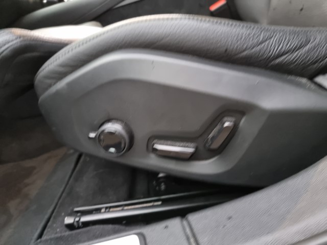 VOLVO V60 T8 AWD Inscription Geartronic