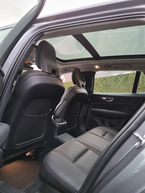 VOLVO V60 T8 AWD Inscription Geartronic