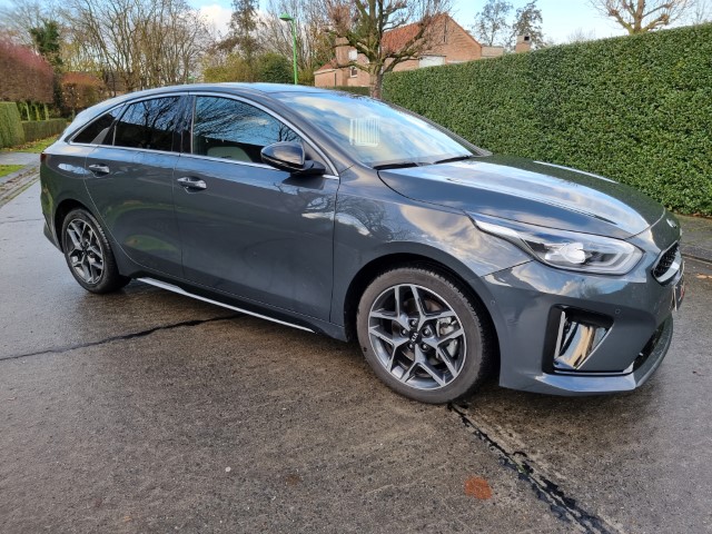 KIA PROCEED 1.6 CRDi GT-LINE